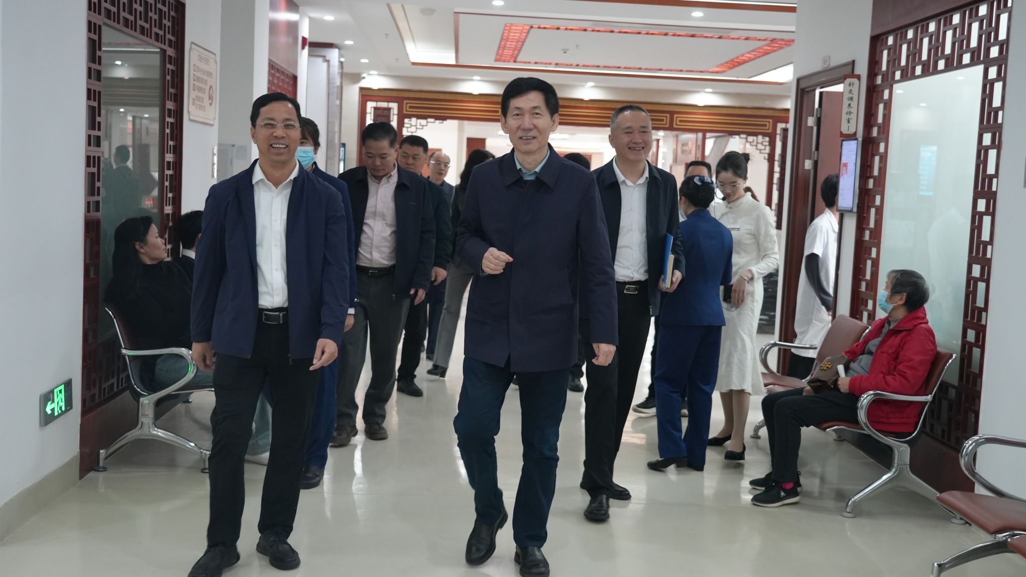 王伟校长一行调研Beat365中文官方网站惠州医院